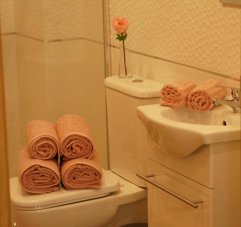 Pink Home Santiago de Compostela Bagian luar foto
